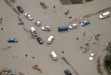 christchurch-earthquake-new-zealand-flooding-cars_32422_600x450.jpg