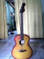 00 AA gitar.jpg