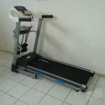Treadmill elektrik BFS233.jpg