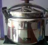 Oxone Pressure Cooker - Panci presto Oxone.jpg