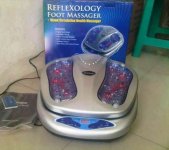 Electromagnetic Wave Pulse Foot Massager Pijat Kaki  (4).jpg