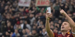totti1_74c9cd6.jpg