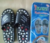Sandal_Refleksi_Injoy_Kozui_Ch.jpg