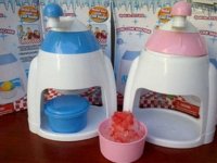 Serutan es manual  serutan es cream cone ice teler.jpg