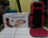 Massage Cushion Shiatsu Bangku Matras Kursi Pijat Kneading VIP Class.png