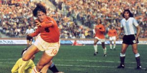 johan-cruyff-afp_523eb2b.jpg