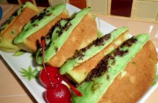 Kue Pukis Pandan.jpg