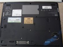 Hp NC6000 Black____Silver Laptop.jpg