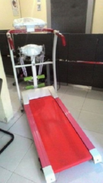 Treadmill Elektrik 3 Fungsi Daya Motor 1.5 HP Tipe HA-150 Asli.png