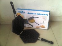 alat_cetak_kue_pastel_segitiga_murah_samosa_bakewave_.jpg