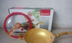 Panci_Vacuum_Relief_Gold_Pan_Dessini_Mo1.jpg