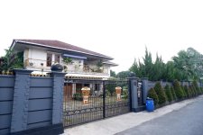 Rumah Dijual di Depok Dekat Cibubur Junction, Trans Studio Mall Cibubur, Mall Margo City, RS S...jpg