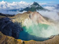 kawah-ijen-bromo.jpg