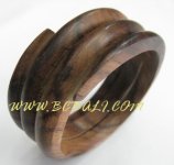 wooden sono jewery bangle.jpg